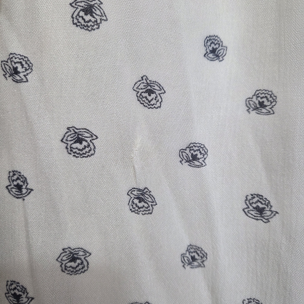 Old Navy San Francisco Cream Blue Floral Smocked Pull on Midi Skirt Size XS Boho - Picture 4 of 10